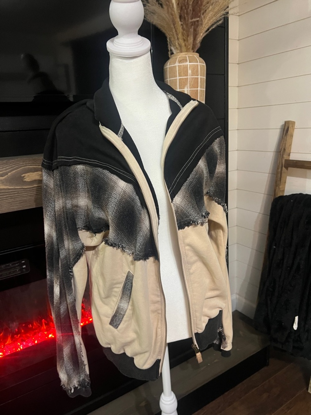 Distressed Two-Tone Zip-Up Jacket in Beige and Black